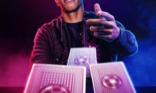 博鱼电竞官方网站-18岁230天！亚马尔首次戴帽，巴萨史上第一人，将破92年神纪录